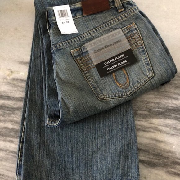 NWT 100% Cotton Calvin Klein Flare Jeans - Picture 4 of 9